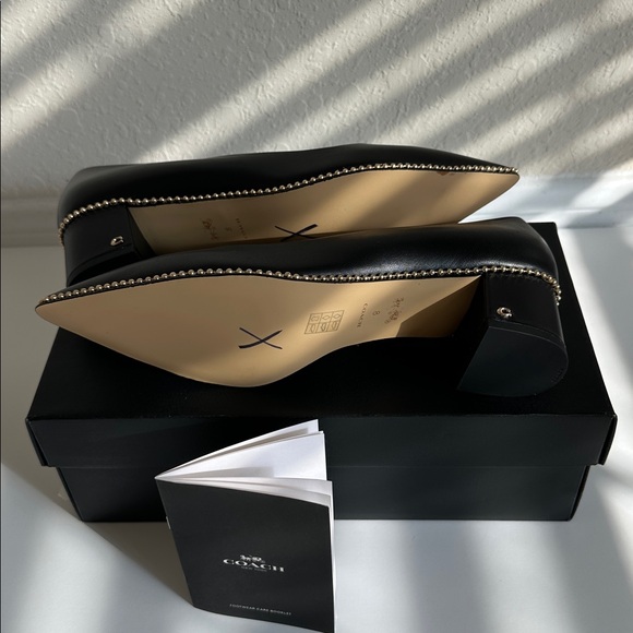 Coach Black Leather Pointed Low Heel Pump with Gold Bead Trim US Size 8B - Picture 9 of 16